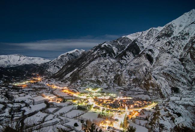 Hotel Avenida Benasque Ngoại thất bức ảnh
